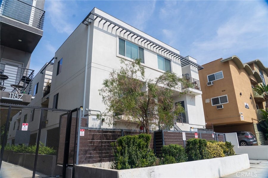 Property photo for 1183 Crenshaw Boulevard, #202, Los Angeles, CA