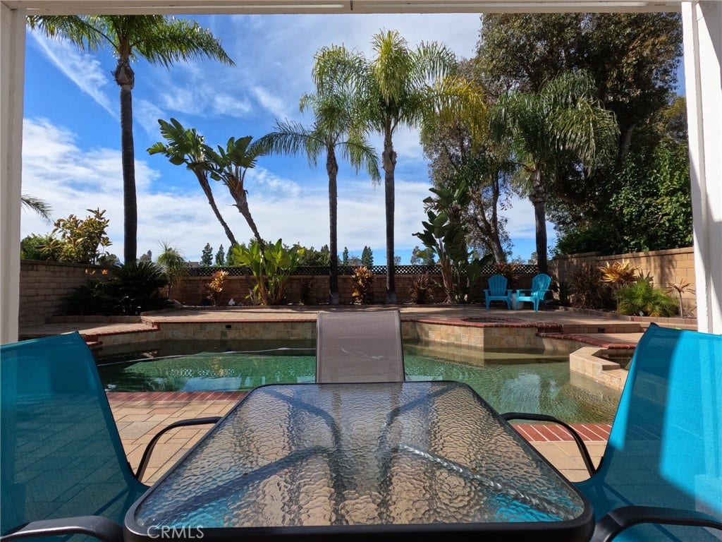 21865 Jinetes, Mission Viejo, CA 92691 21865 Jinetes, Mission Viejo, CA 92691