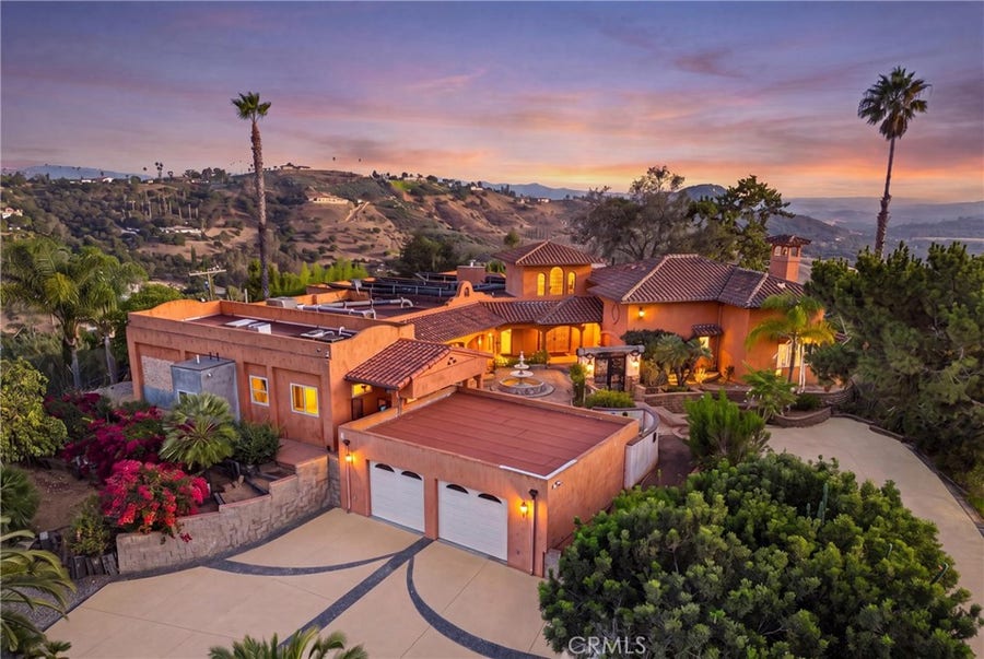 Property photo for 3838 Foxglove, Fallbrook, CA