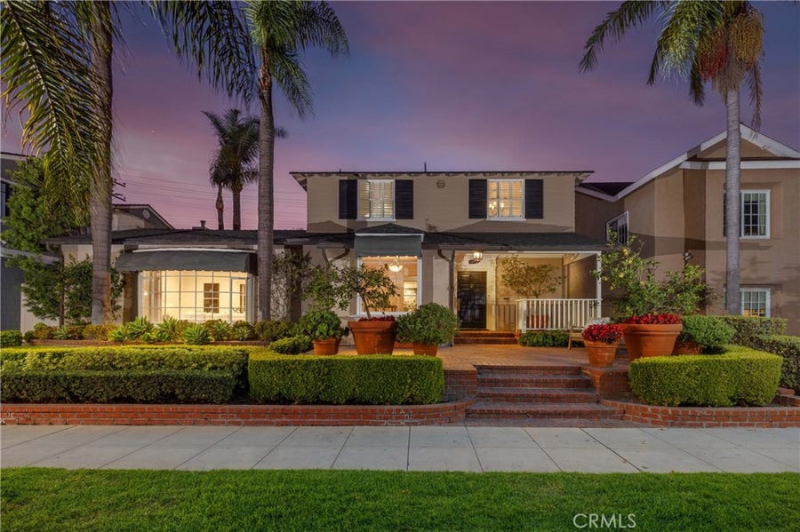 Property photo for 241 Bay Shore, Long Beach, CA