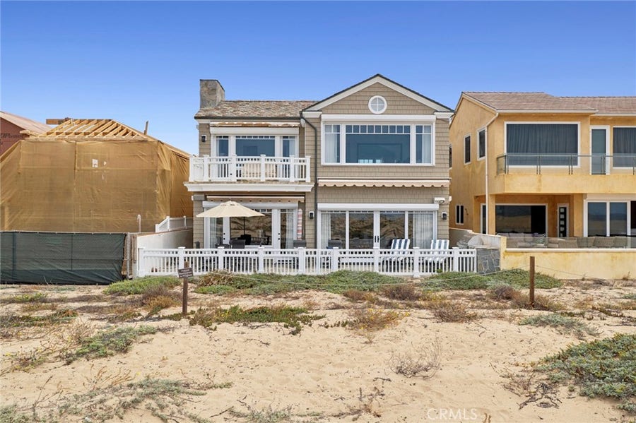 Property photo for 1550 E Oceanfront, Newport Beach, CA