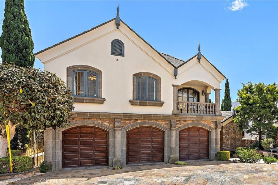 Property photo for 108 Kings Place, Newport Beach, CA
