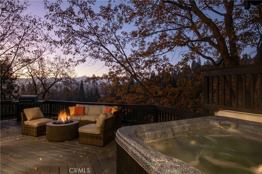 Property photo for 27555 North Bay, Lake Arrowhead, CA