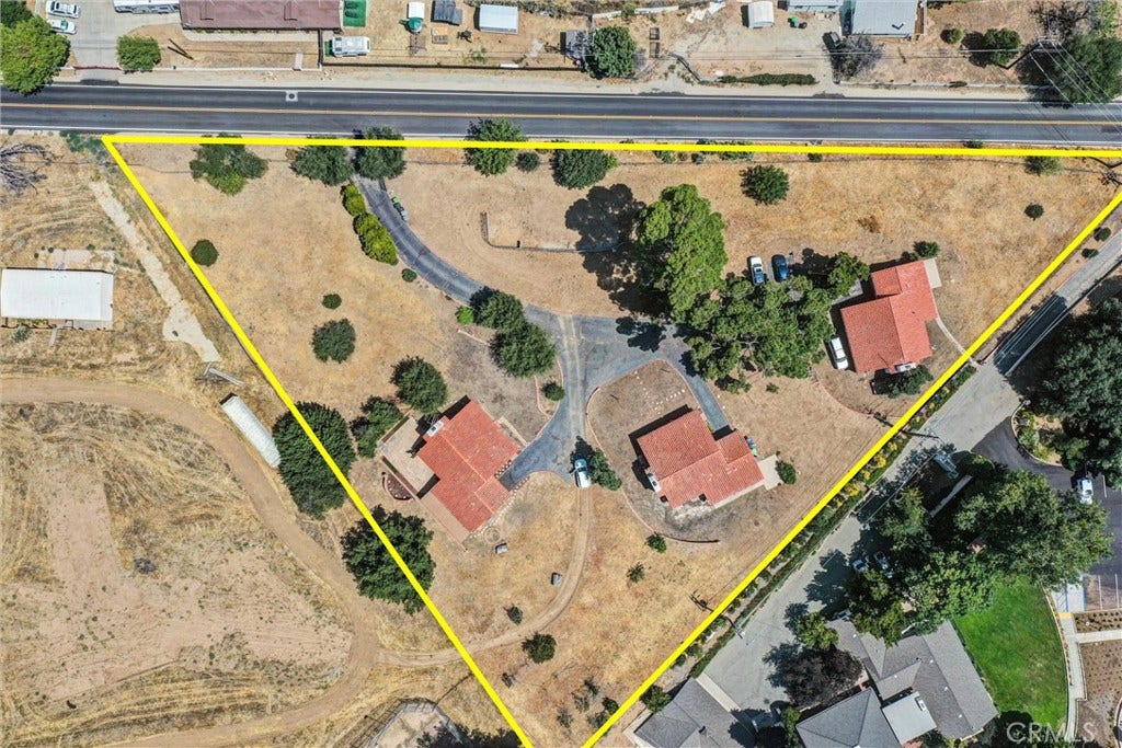 9300 Oak Glen, Beaumont, CA 92223 9300 Oak Glen, Beaumont, CA 92223