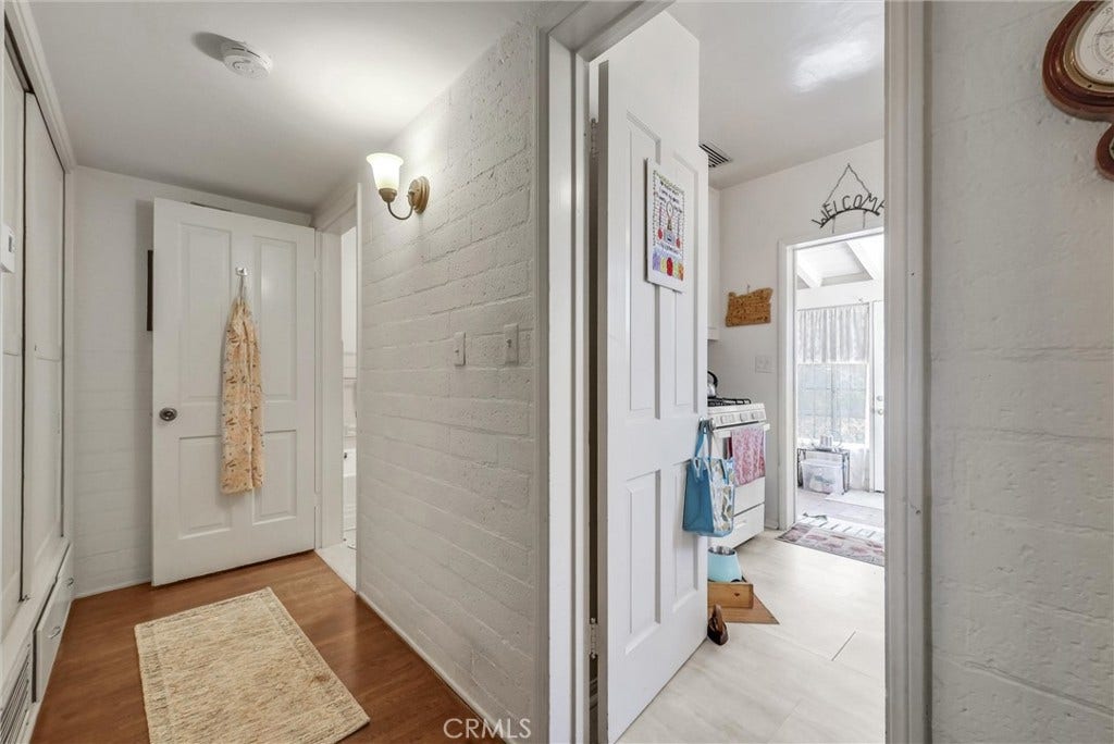 9300 Oak Glen, Beaumont, CA 92223 9300 Oak Glen, Beaumont, CA 92223
