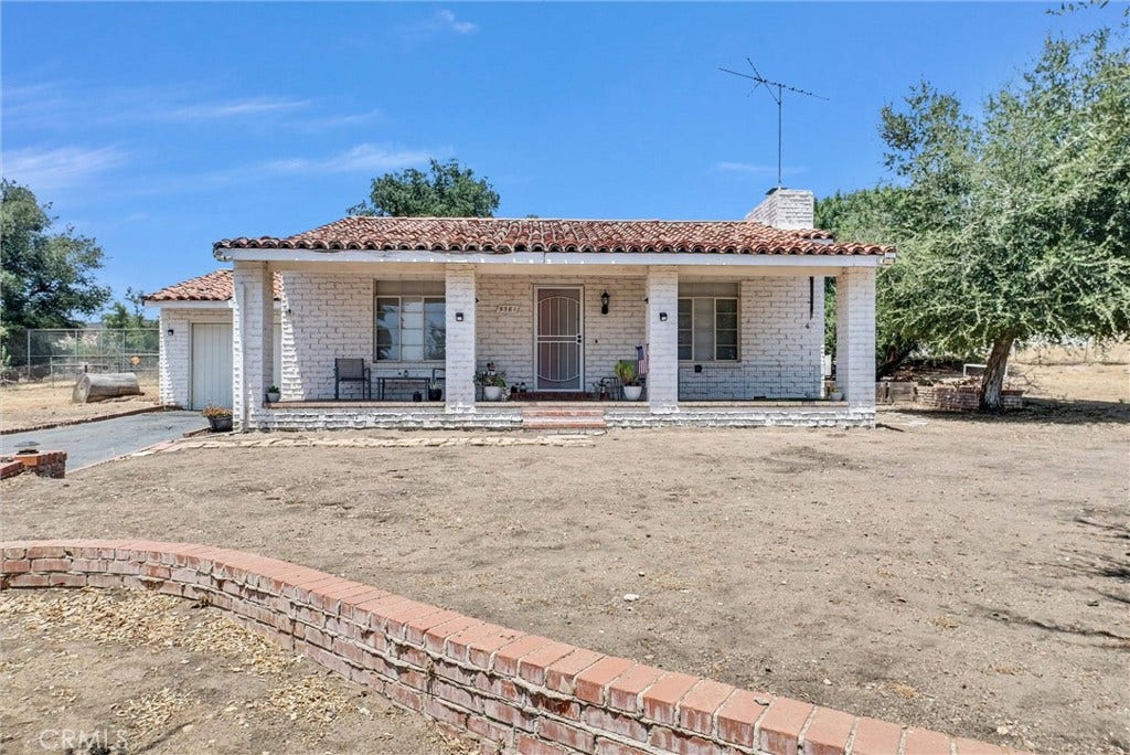 9300 Oak Glen, Beaumont, CA 92223 9300 Oak Glen, Beaumont, CA 92223