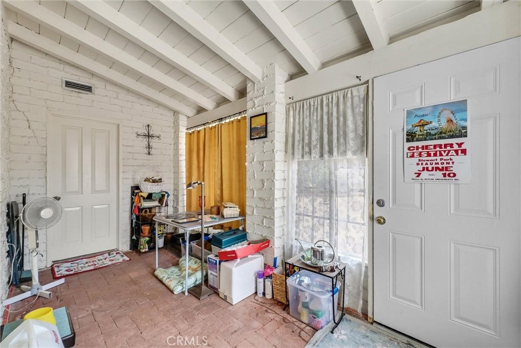 9300 Oak Glen, Beaumont, CA 92223 9300 Oak Glen, Beaumont, CA 92223