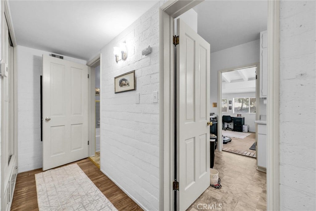 9300 Oak Glen, Beaumont, CA 92223 9300 Oak Glen, Beaumont, CA 92223