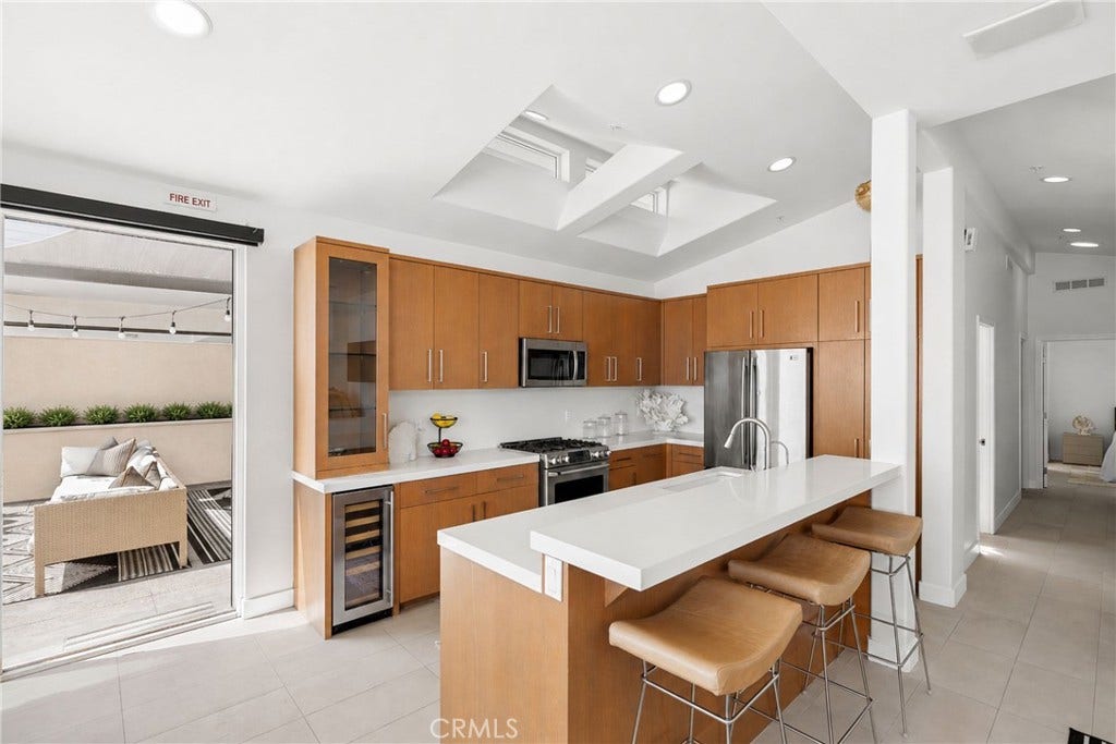 1880 N El Camino Real, #74, San Clemente, CA 92672 Rendered wall