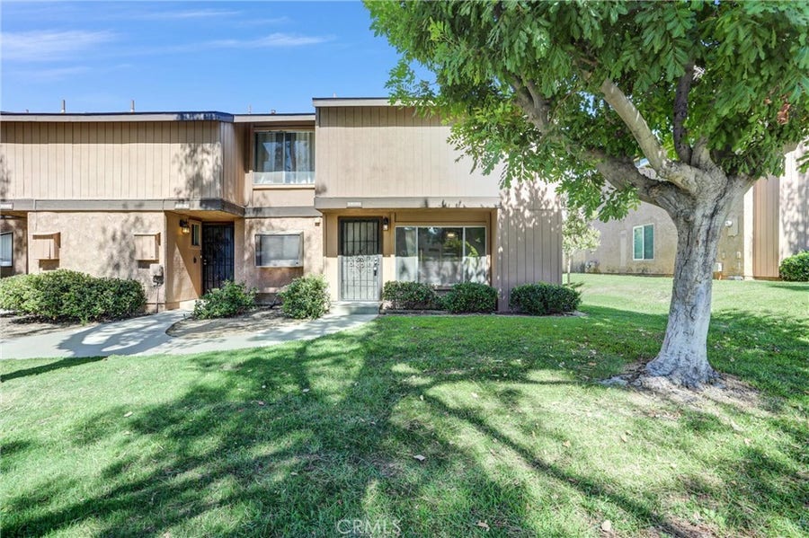 Property photo for 122 Tamarisk, Redlands, CA