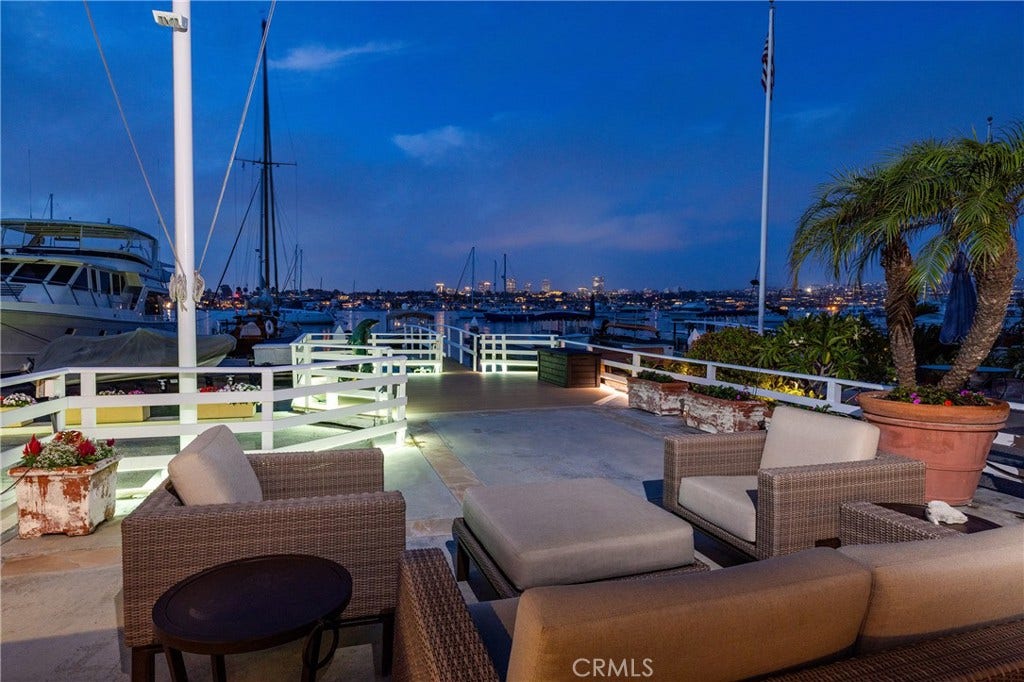 1114 E Balboa Boulevard, Newport Beach, CA 92661 1114 E Balboa Boulevard, Newport Beach, CA 92661