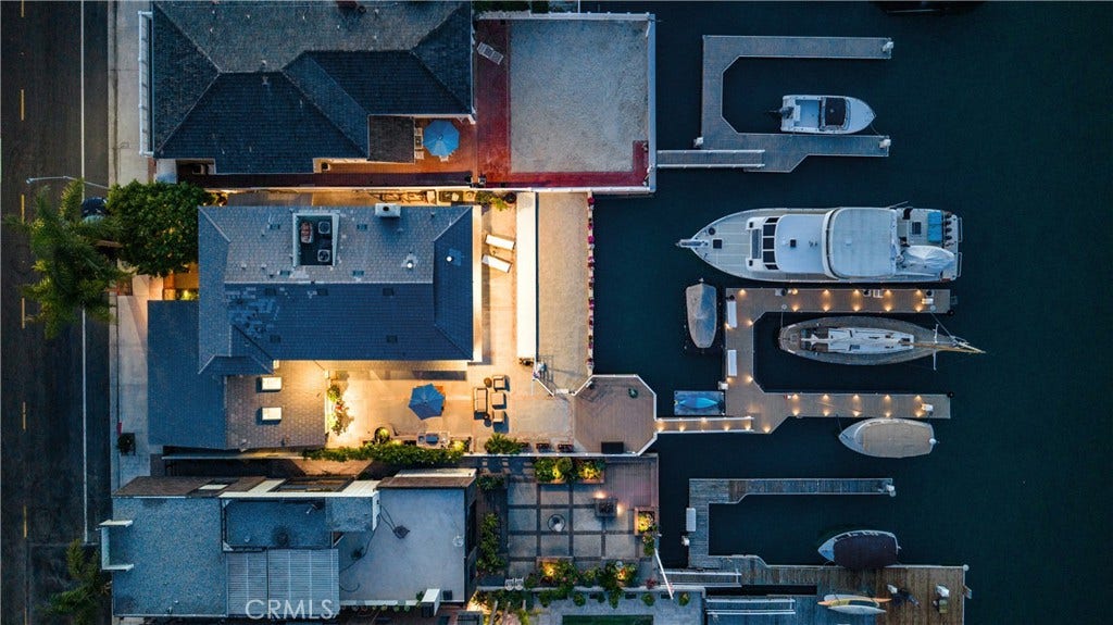 1114 E Balboa Boulevard, Newport Beach, CA 92661 1114 E Balboa Boulevard, Newport Beach, CA 92661