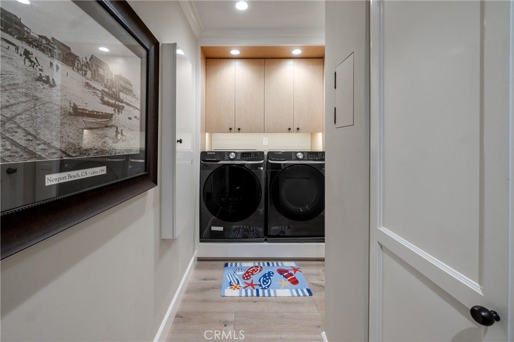 1114 E Balboa Boulevard, Newport Beach, CA 92661 1114 E Balboa Boulevard, Newport Beach, CA 92661