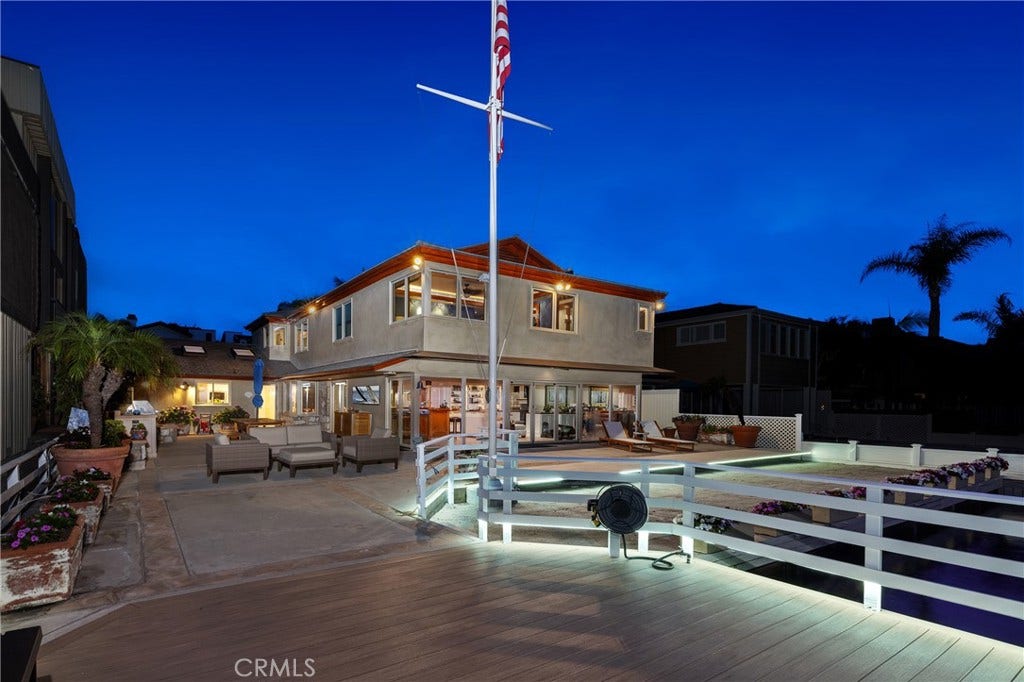 1114 E Balboa Boulevard, Newport Beach, CA 92661 1114 E Balboa Boulevard, Newport Beach, CA 92661