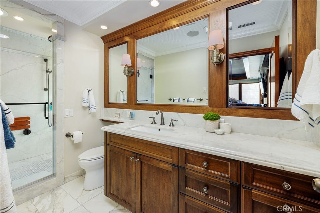 1114 E Balboa Boulevard, Newport Beach, CA 92661 1114 E Balboa Boulevard, Newport Beach, CA 92661