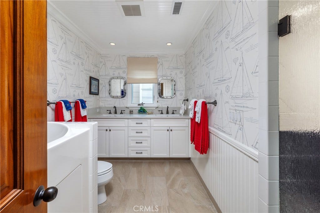 1114 E Balboa Boulevard, Newport Beach, CA 92661 1114 E Balboa Boulevard, Newport Beach, CA 92661