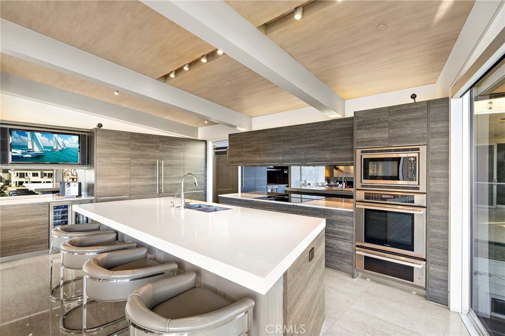 232 Hazel, Corona Del Mar, CA 92625 232 Hazel, Corona Del Mar, CA 92625