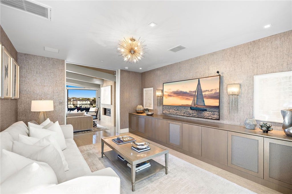 232 Hazel, Corona Del Mar, CA 92625 232 Hazel, Corona Del Mar, CA 92625