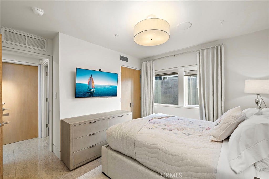 232 Hazel, Corona Del Mar, CA 92625 232 Hazel, Corona Del Mar, CA 92625
