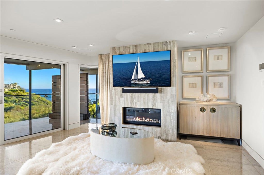 232 Hazel, Corona Del Mar, CA 92625 232 Hazel, Corona Del Mar, CA 92625