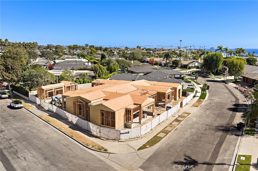 1900 Altura Drive, Newport Beach, CA 92625 1900 Altura Drive, Newport Beach, CA 92625