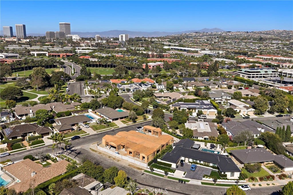 1900 Altura Drive, Newport Beach, CA 92625 1900 Altura Drive, Newport Beach, CA 92625