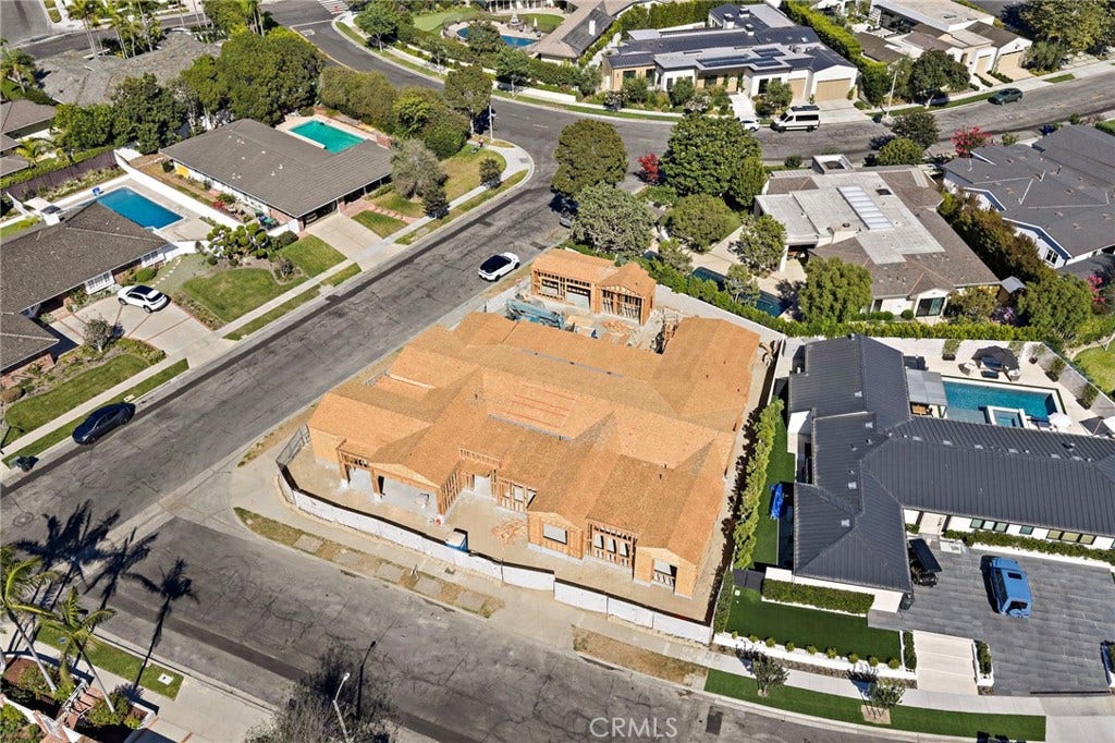 1900 Altura Drive, Newport Beach, CA 92625 1900 Altura Drive, Newport Beach, CA 92625