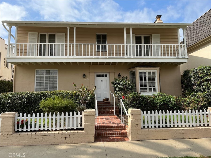 Property photo for 423 S Palm Drive, Beverly Hills, CA