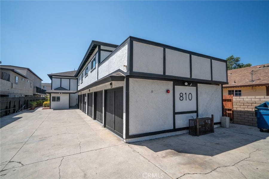 Property photo for 810 S Flower, Santa Ana, CA