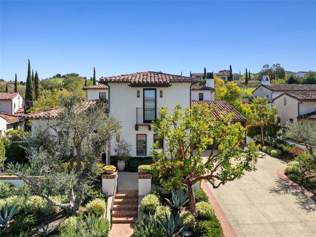 22 Vernal Spring, Irvine, CA 92603 22 Vernal Spring, Irvine, CA 92603