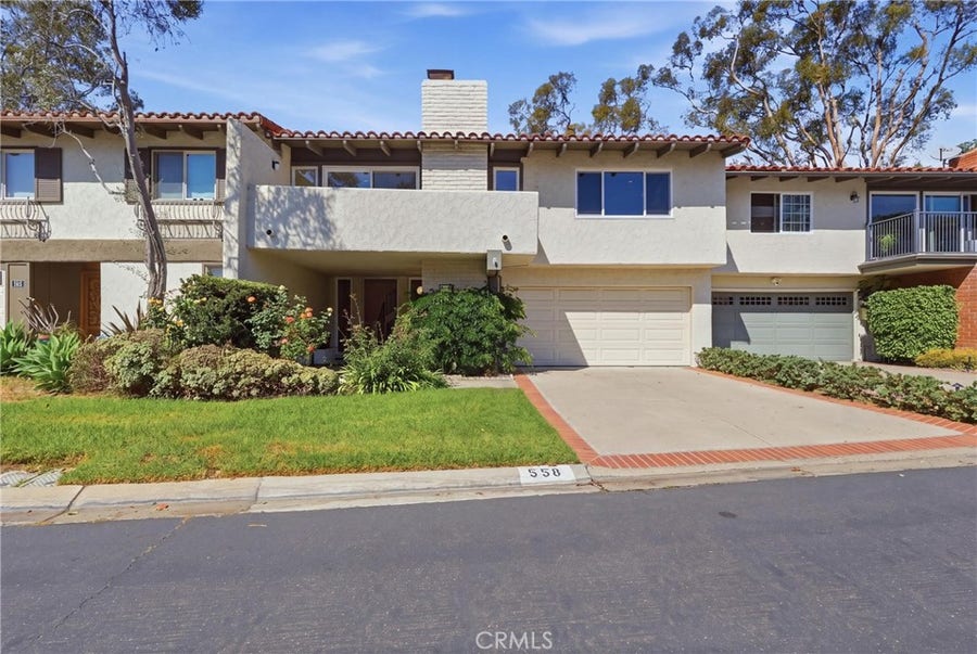 Property photo for 558 Vista Flora, Newport Beach, CA