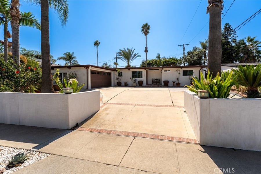 Property photo for 327 Santa Isabel, Newport Beach, CA