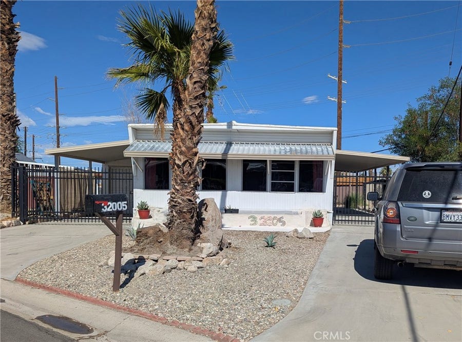 Property photo for 32005 Westchester Dr, Thousand Palms, CA