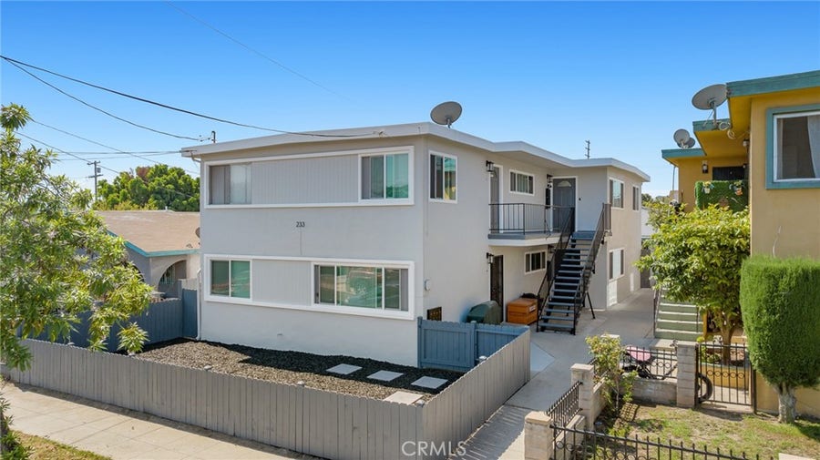 Property photo for 233 W Oliver Street, San Pedro, CA