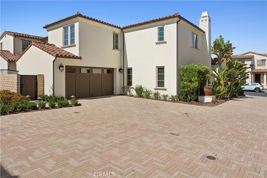 105 Via Galicia, San Clemente, CA 92672 105 Via Galicia, San Clemente, CA 92672