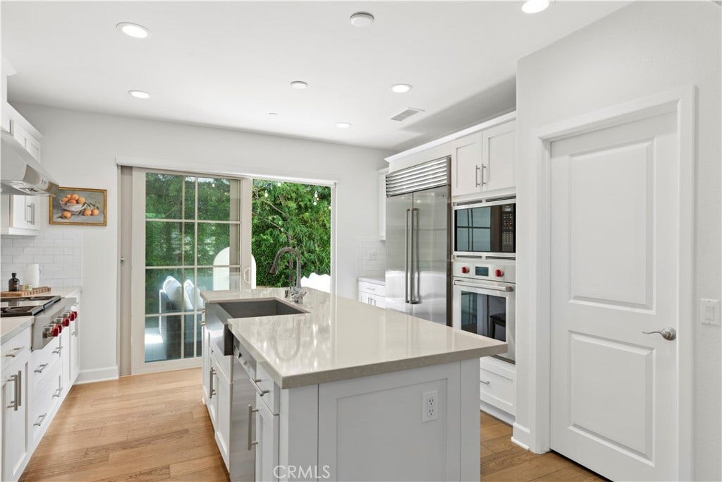 105 Via Galicia, San Clemente, CA 92672 105 Via Galicia, San Clemente, CA 92672
