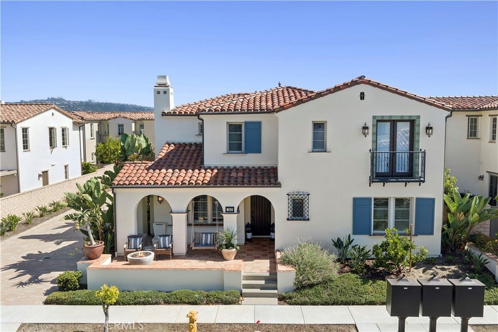 105 Via Galicia, San Clemente, CA 92672 105 Via Galicia, San Clemente, CA 92672
