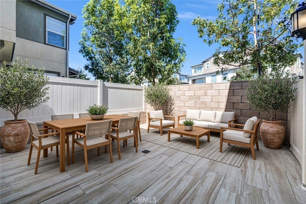 255 Siena, Lake Forest, CA 92630 Digitally staged