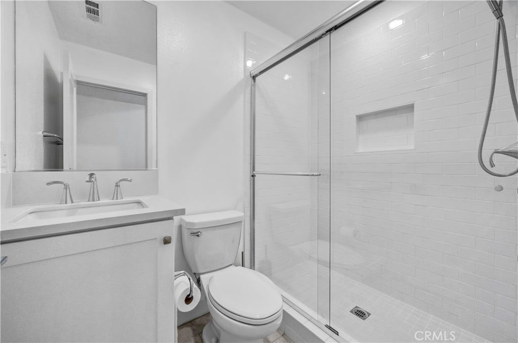 255 Siena, Lake Forest, CA 92630 255 Siena, Lake Forest, CA 92630