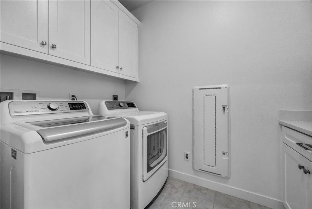 255 Siena, Lake Forest, CA 92630 255 Siena, Lake Forest, CA 92630