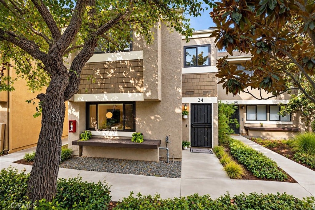 34 Starfish Court, #12, Newport Beach, CA 92663 34 Starfish Court, #12, Newport Beach, CA 92663