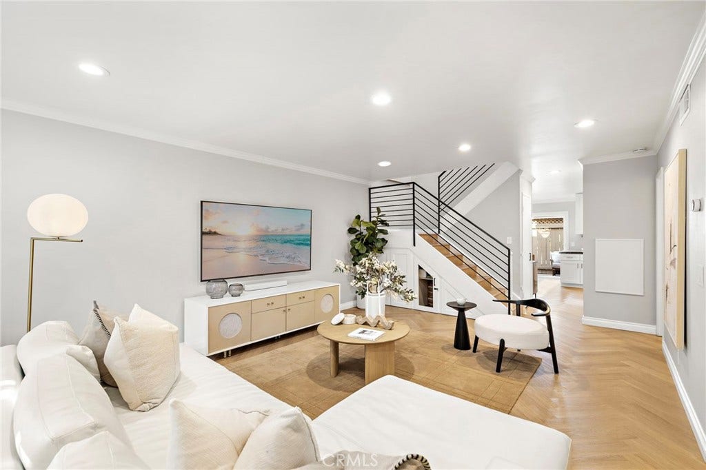 34 Starfish Court, #12, Newport Beach, CA 92663 34 Starfish Court, #12, Newport Beach, CA 92663