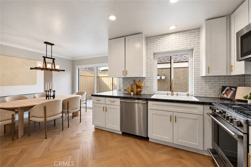 34 Starfish Court, #12, Newport Beach, CA 92663 34 Starfish Court, #12, Newport Beach, CA 92663