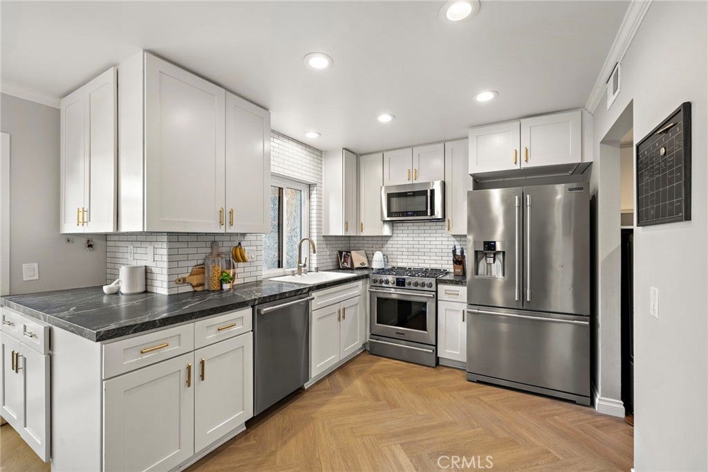 34 Starfish Court, #12, Newport Beach, CA 92663 34 Starfish Court, #12, Newport Beach, CA 92663