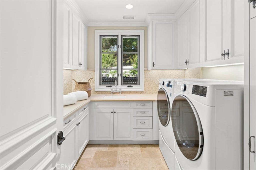 83 Canyon Creek, Irvine, CA 92603 83 Canyon Creek, Irvine, CA 92603