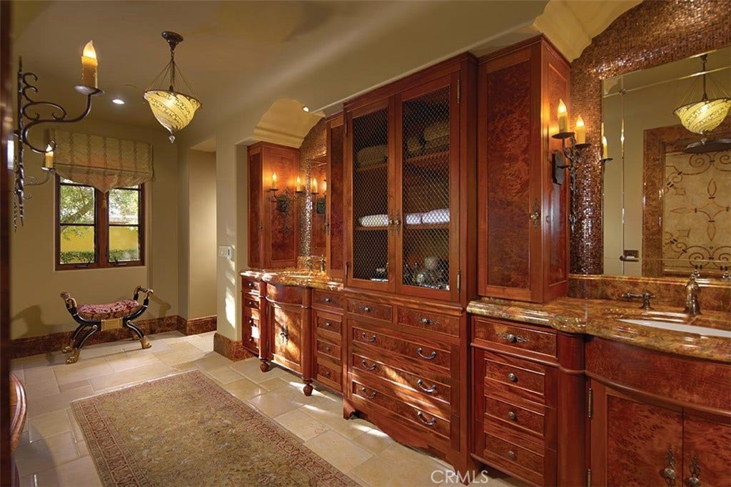 44 Copper Creek, Irvine, CA 92603 44 Copper Creek, Irvine, CA 92603