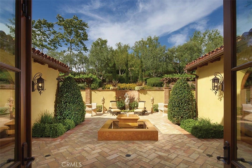 44 Copper Creek, Irvine, CA 92603 44 Copper Creek, Irvine, CA 92603
