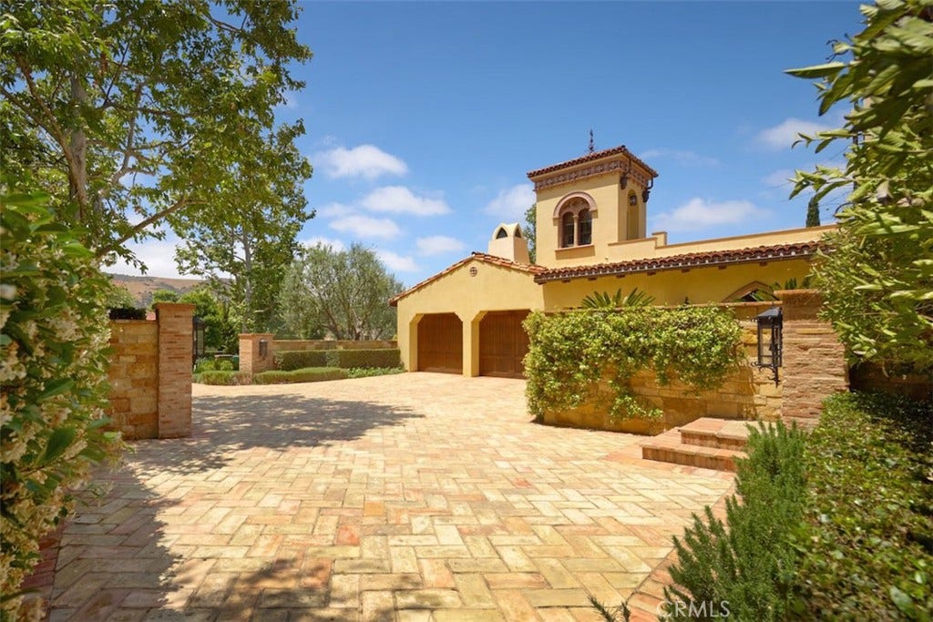 44 Copper Creek, Irvine, CA 92603 44 Copper Creek, Irvine, CA 92603