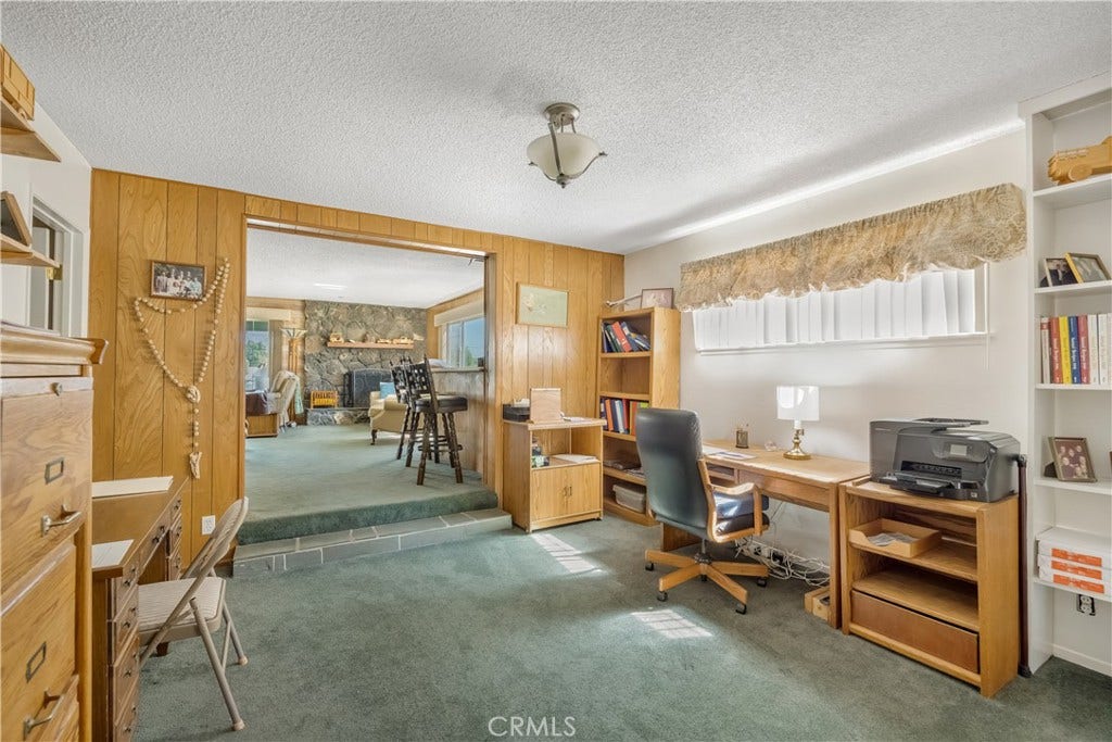 Bedroom/office main floor