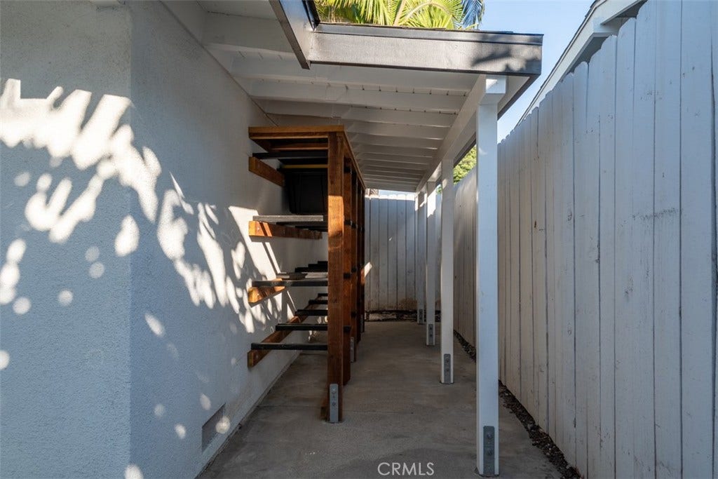 3107 Gibraltar, Costa Mesa, CA 92626